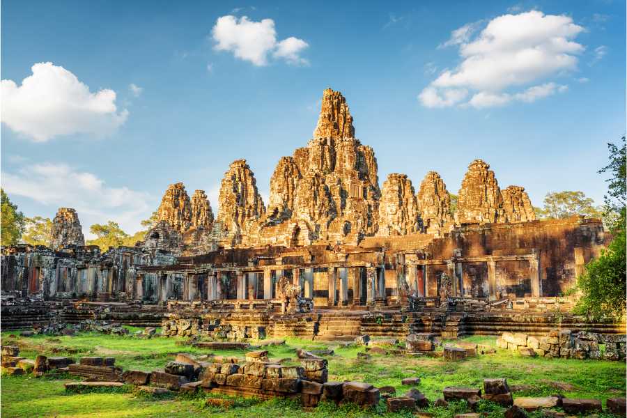 Du lịch Angkor Wat: Hành trình khám phá di sản văn hóa cổ đại của người Campuchia