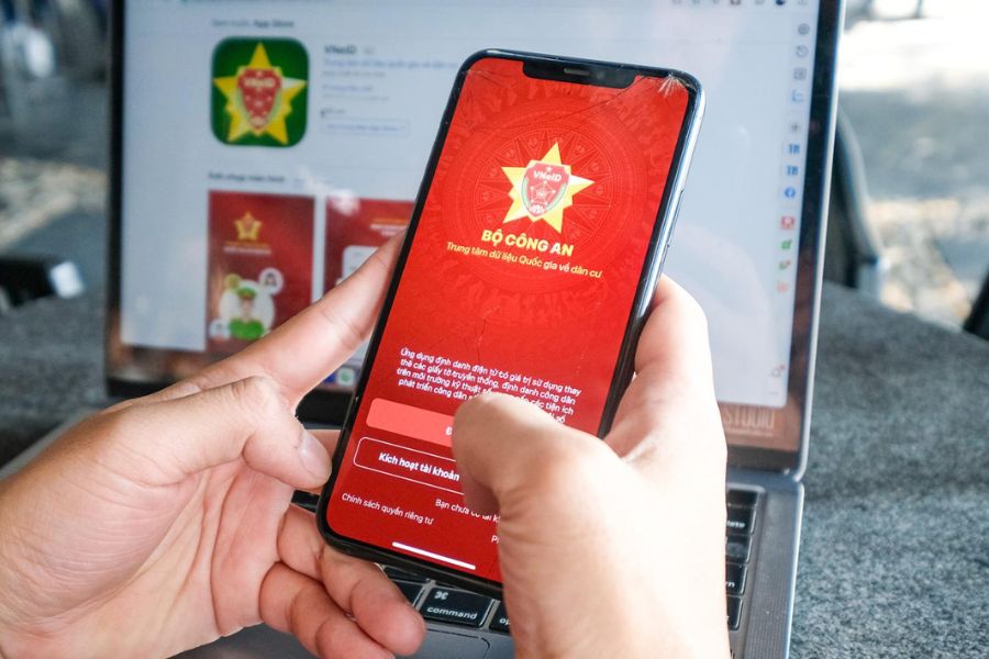 Bay quốc tế có dùng được VNeID không?